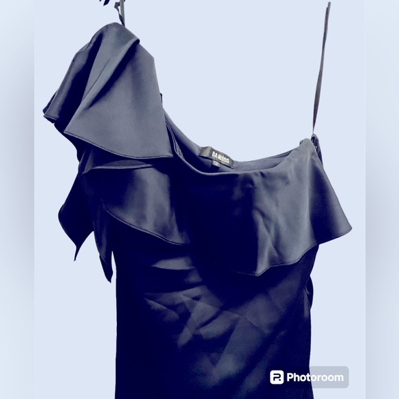 Melanie Lynn One Shoulder Navy Gown - Picture 3 of 9